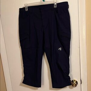 Eddie Bauer Women’s Navy Nylon Cargo Pants